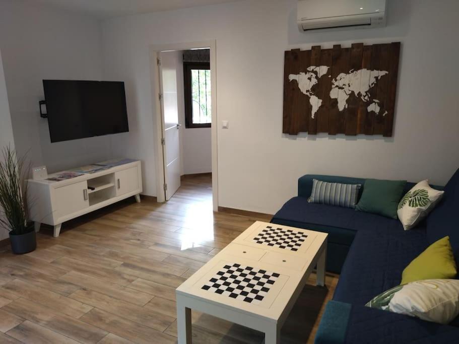 Bonito Piso Recien Reformado Con Zona De Parking Apartment Almuñécar Exterior foto