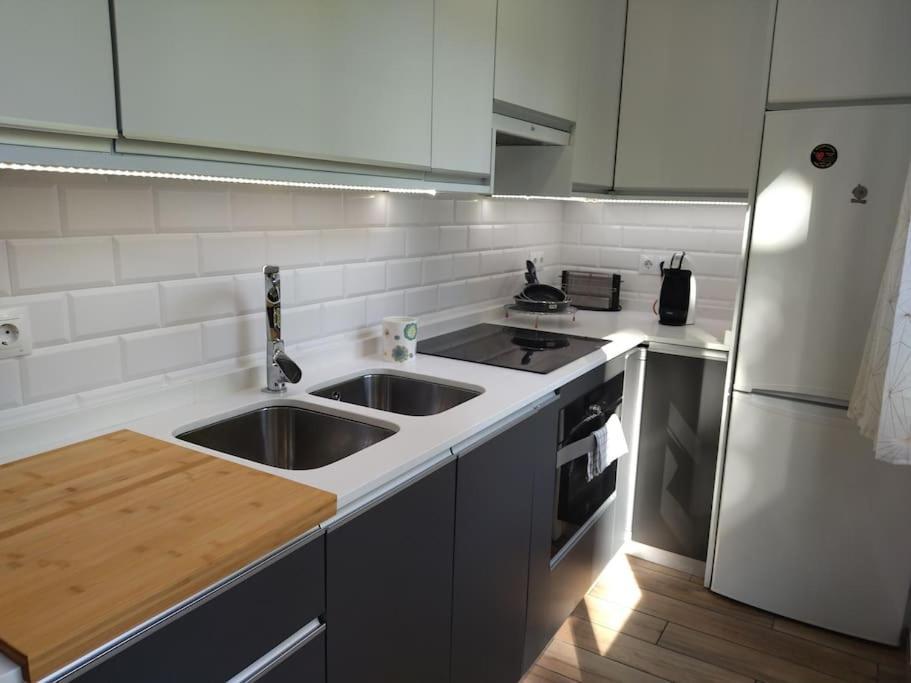 Bonito Piso Recien Reformado Con Zona De Parking Apartment Almuñécar Exterior foto