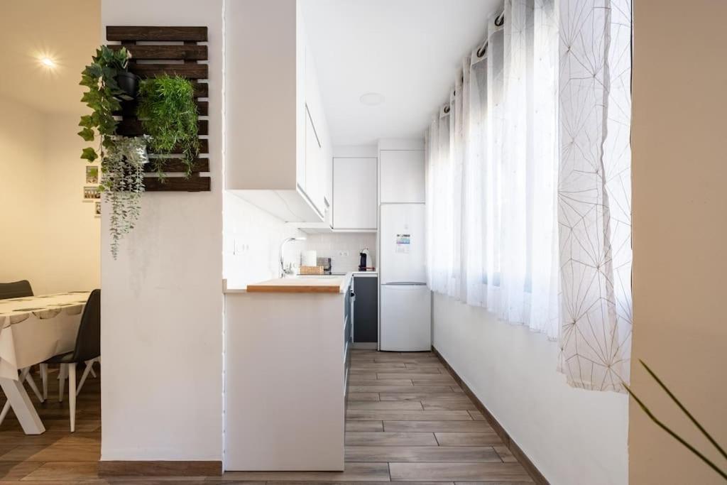 Bonito Piso Recien Reformado Con Zona De Parking Apartment Almuñécar Exterior foto